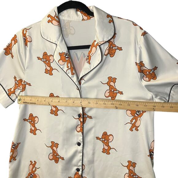 Tom and Jerry Women's Satin Button Down Pajama Top Size XL - Picture 3 of 4